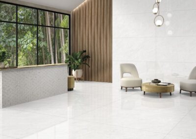 STARK WHITE 001
